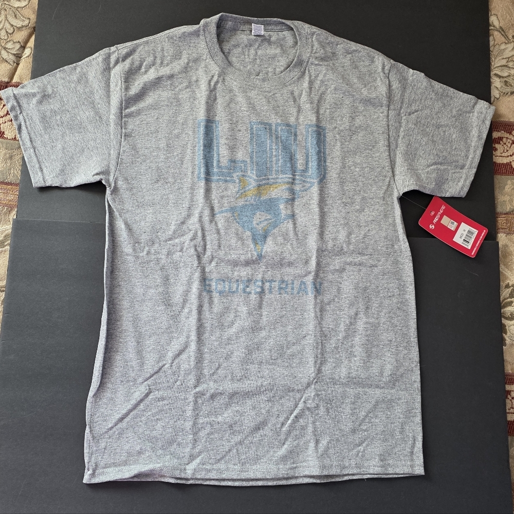 Long Island University "LIU" Sharks Equestrian Grey T-Shirt Size M NWT